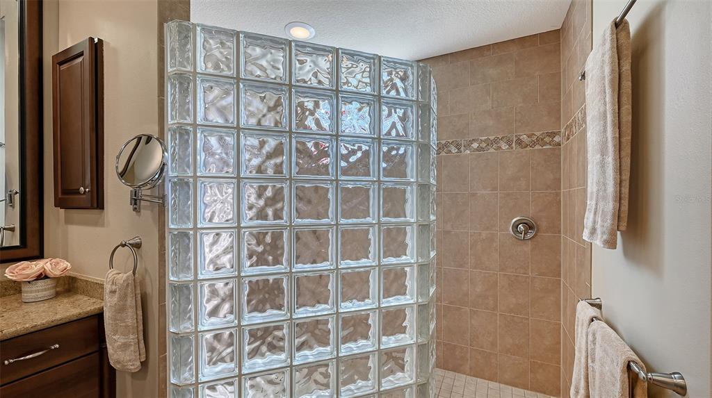 14718 Secret Harbor Place Lakewood Ranch, FL 34202 - Photo 30 of 73