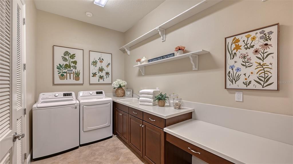 14718 Secret Harbor Place Lakewood Ranch, FL 34202 - Photo 36 of 73