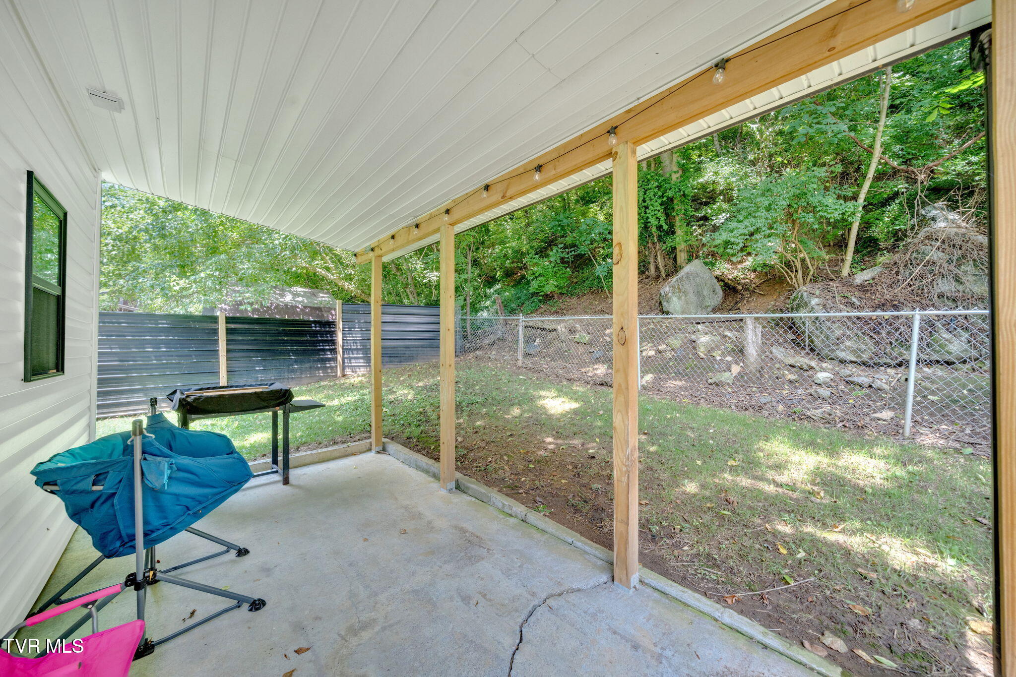 108 Canter Road Elizabethton, TN 37643 - Photo 37 of 43 36-web-or-mls-DSC05596