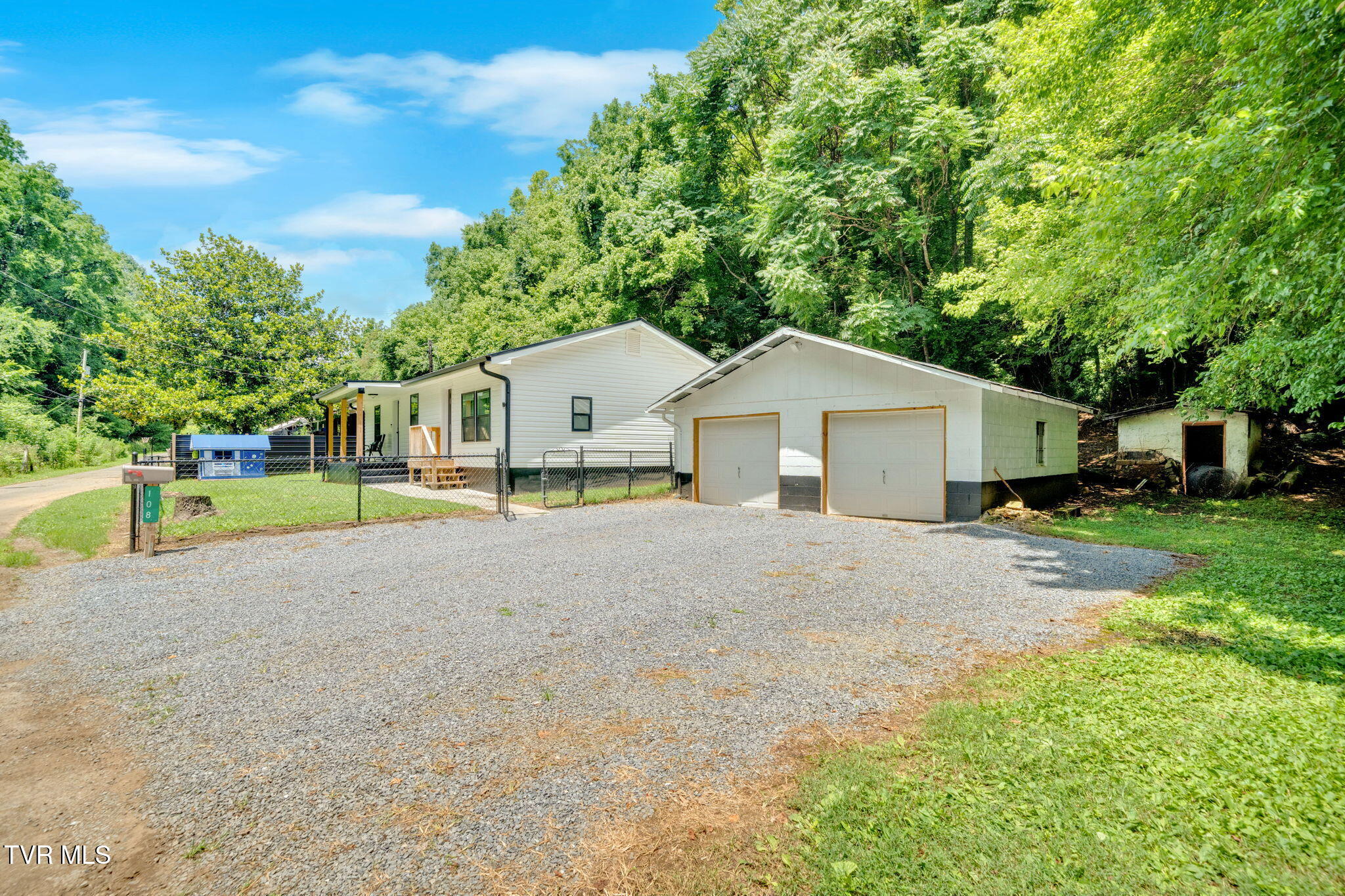 108 Canter Road Elizabethton, TN 37643 - Photo 40 of 43 40-web-or-mls-DSC05611