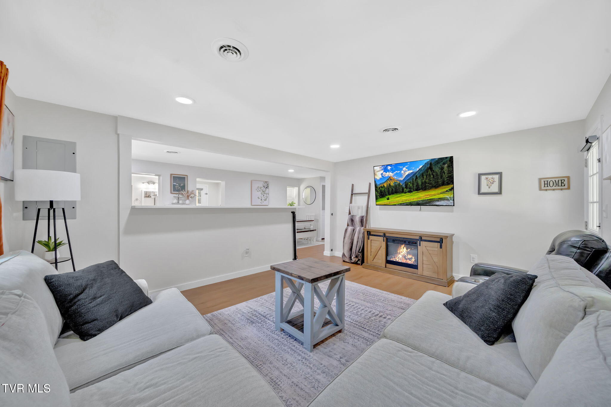 108 Canter Road Elizabethton, TN 37643 - Photo 6 of 43 5-web-or-mls-DSC05578