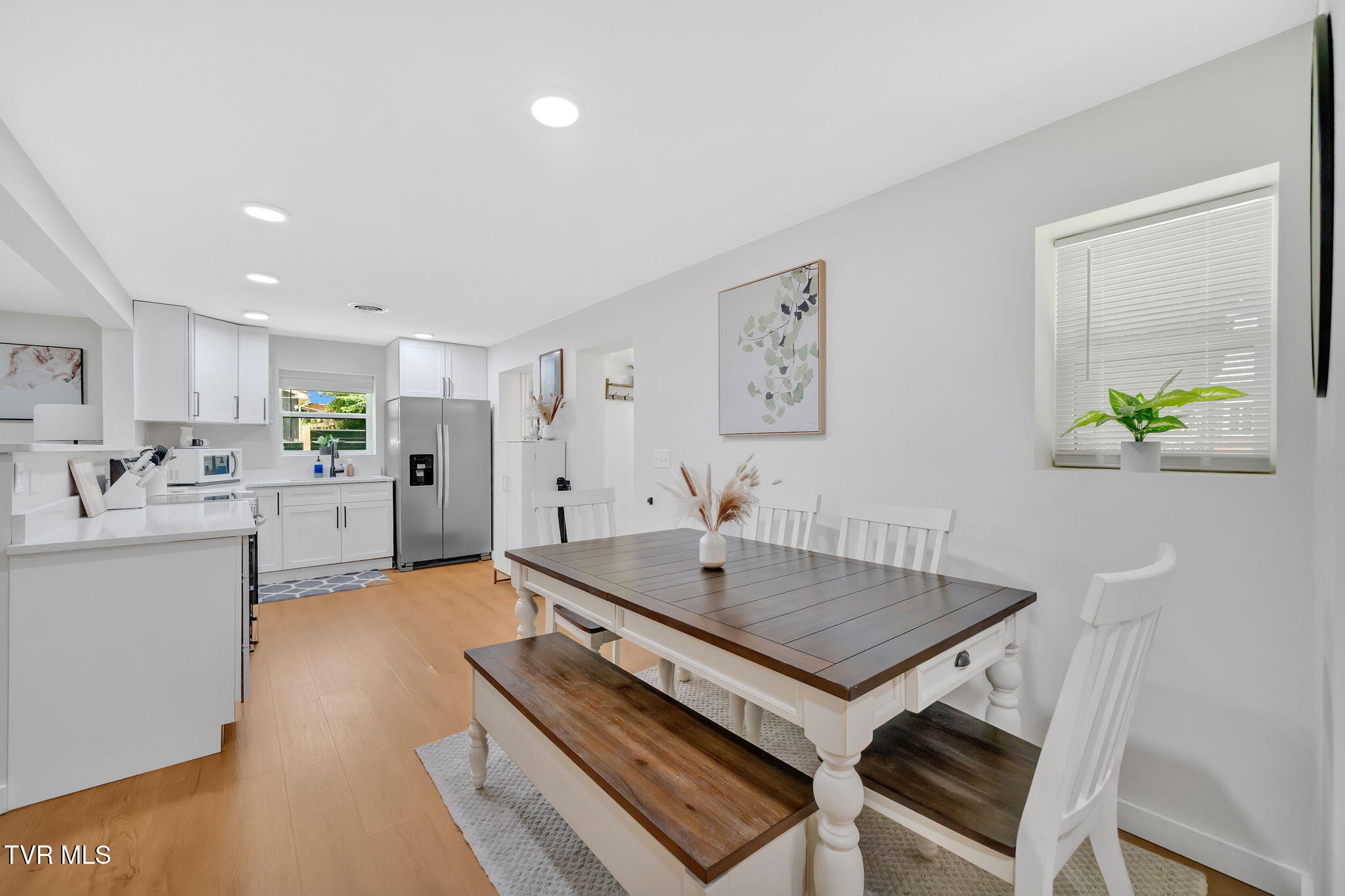 108 Canter Road Elizabethton, TN 37643 - Photo 8 of 43 7-web-or-mls-DSC05542