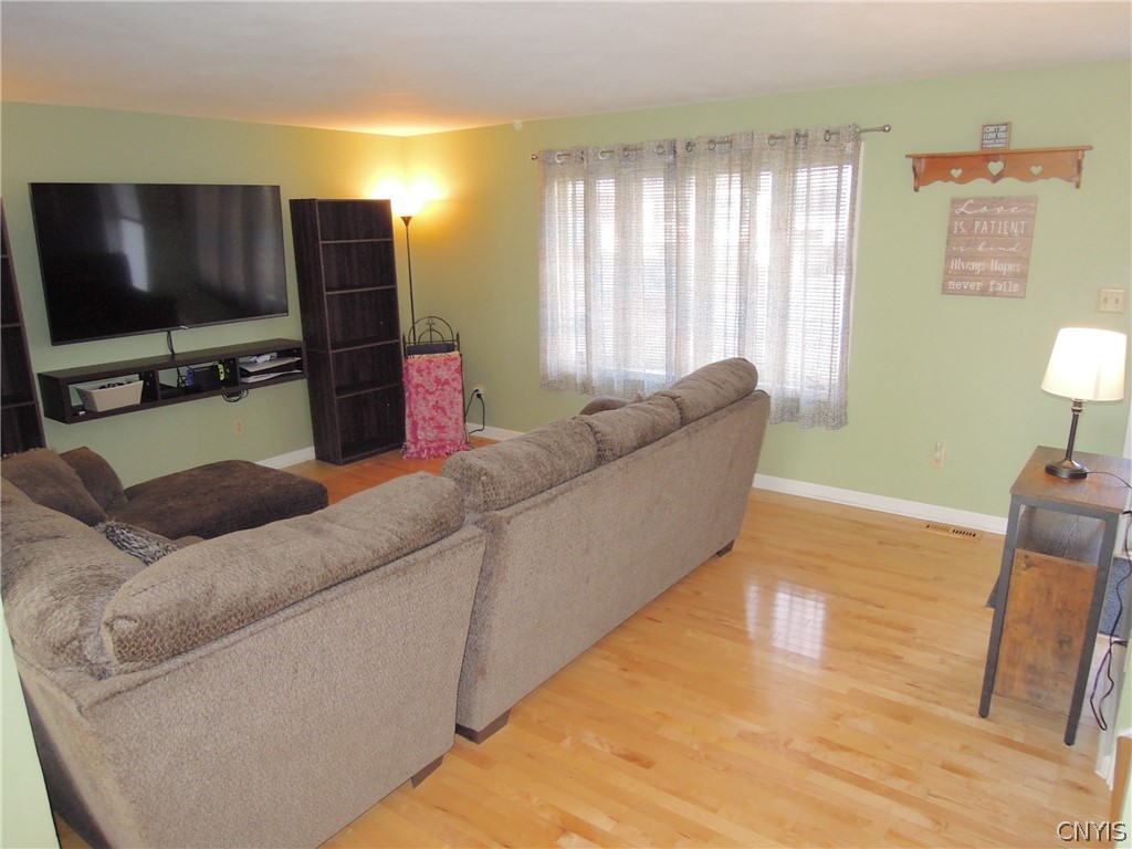 5065 Hackberry Lane Clay, NY 13041 - Photo 19 of 50