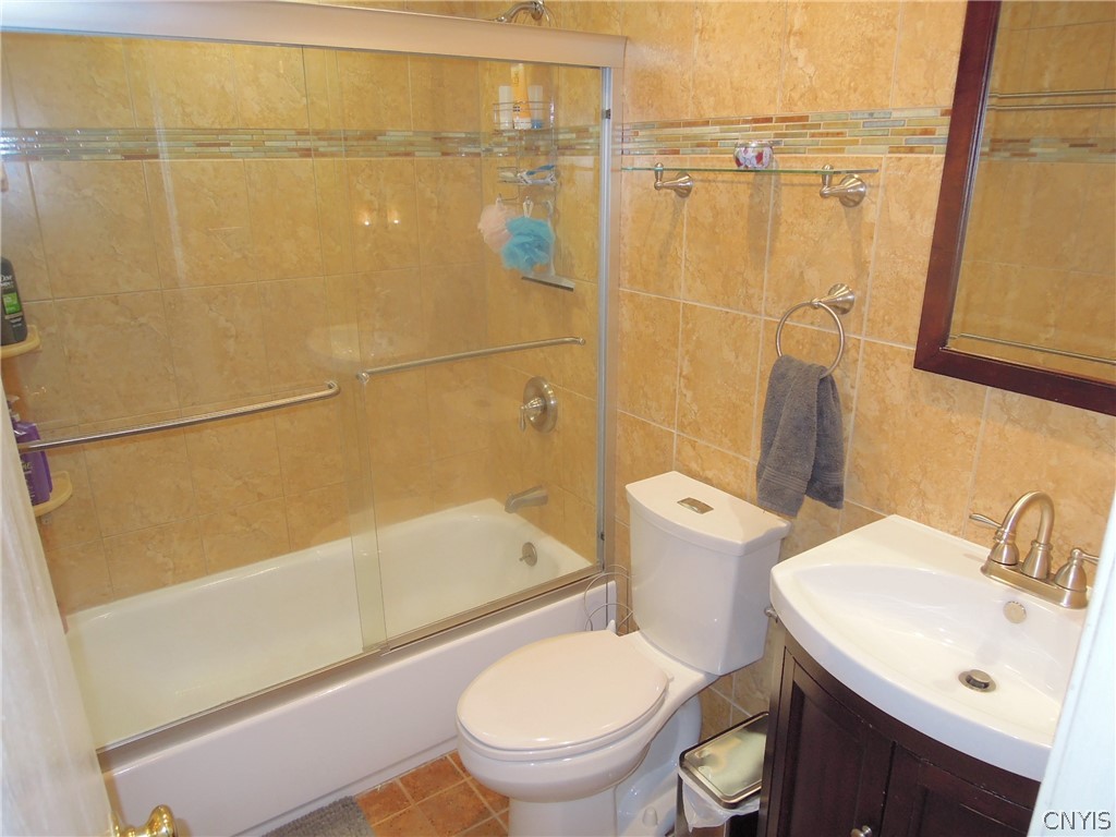 5065 Hackberry Lane Clay, NY 13041 - Photo 36 of 50