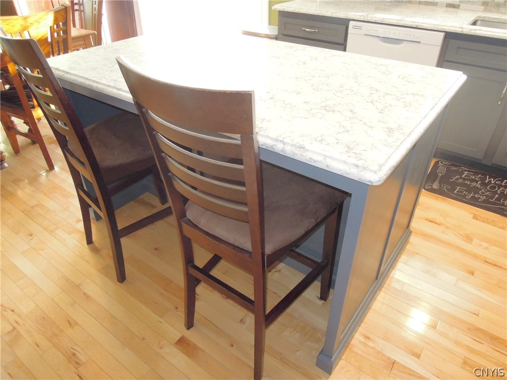 5065 Hackberry Lane Clay, NY 13041 - Photo 8 of 50