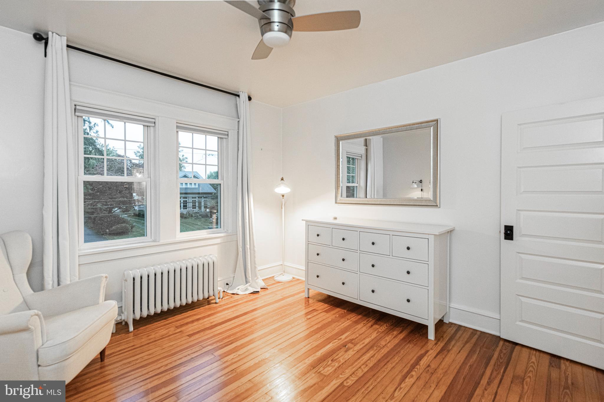 905 Gay Street Phoenixville, PA 19460 - Photo 31 of 47