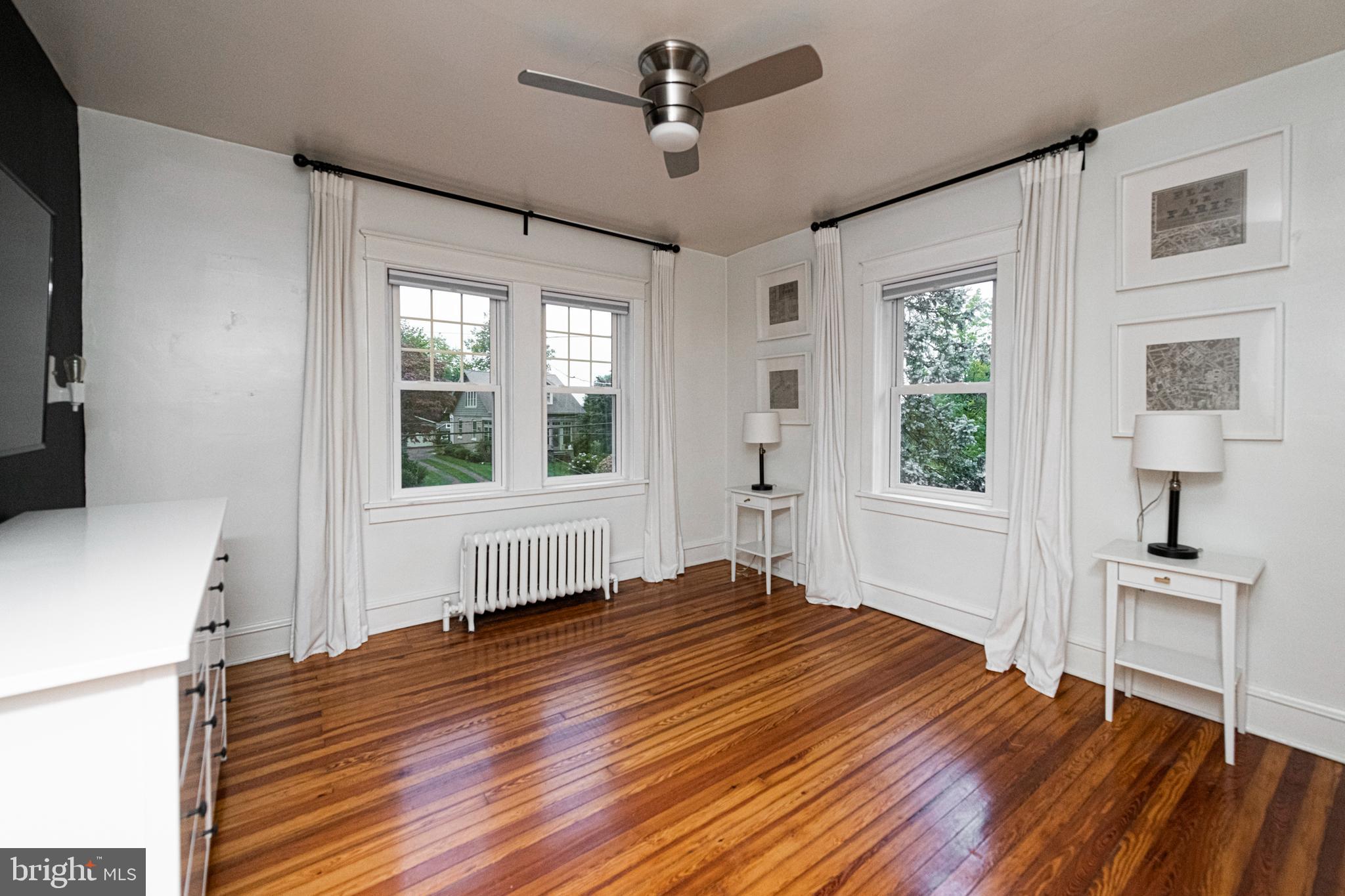 905 Gay Street Phoenixville, PA 19460 - Photo 33 of 47