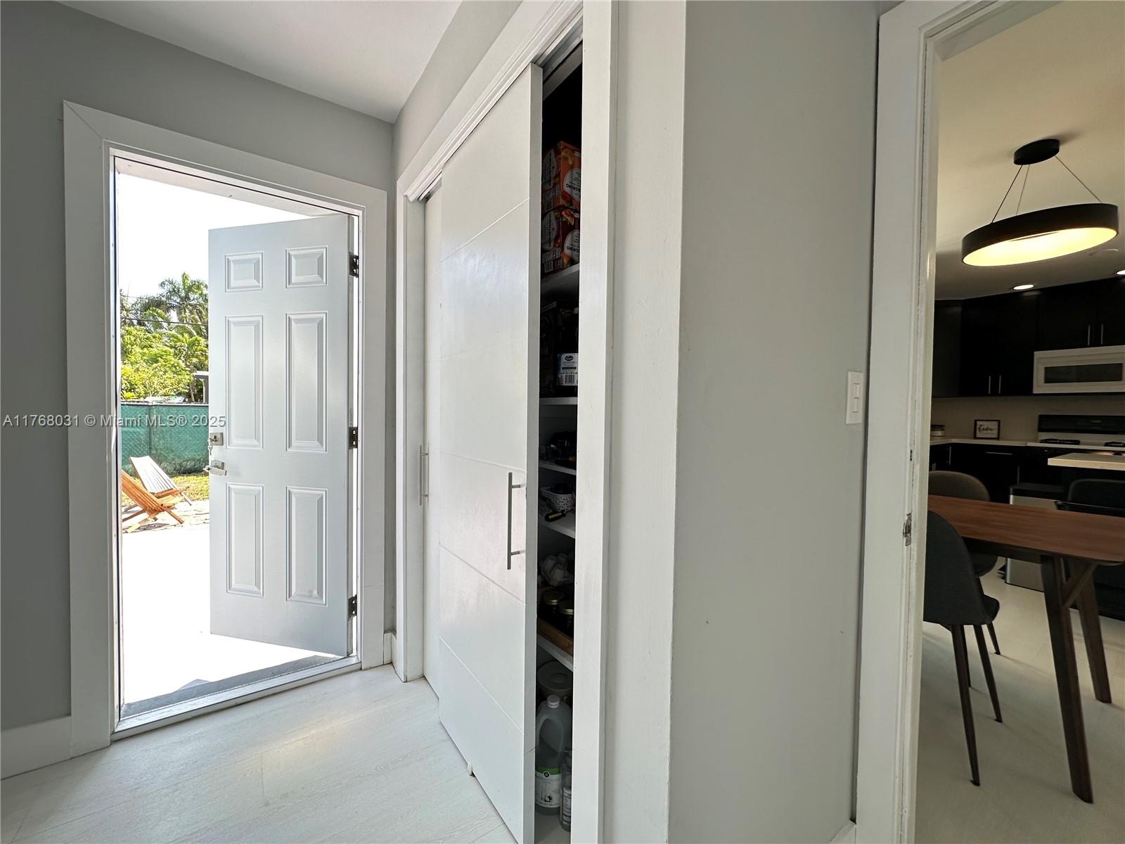2001 North 31st Road Hollywood, FL 33021 - Photo 46 of 75