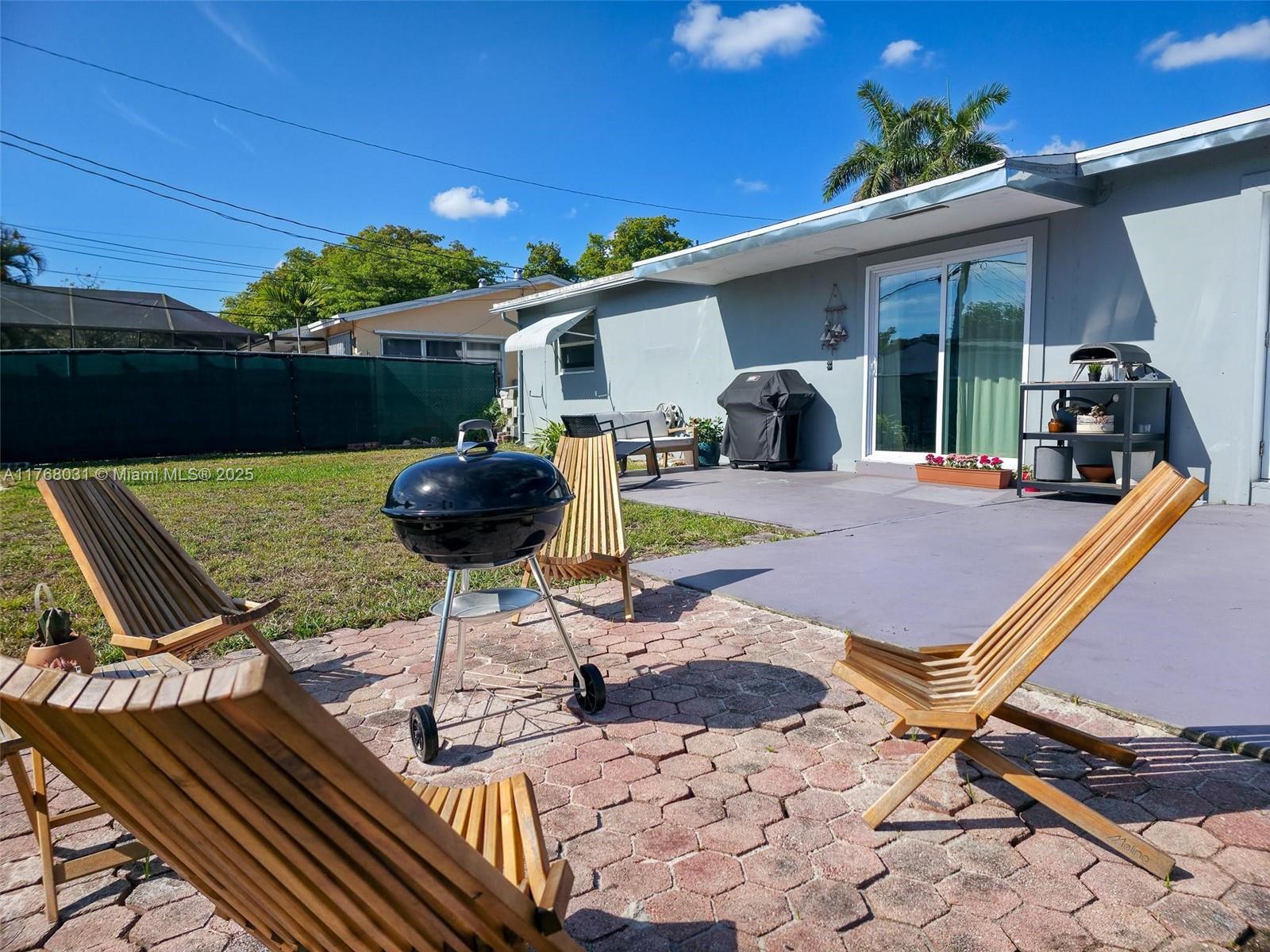 2001 North 31st Road Hollywood, FL 33021 - Photo 51 of 75