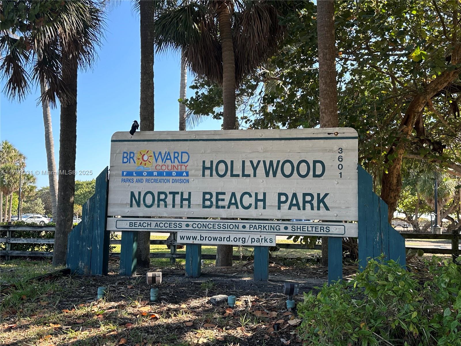 2001 North 31st Road Hollywood, FL 33021 - Photo 70 of 75 Bike to Beach & Boardwalk!
