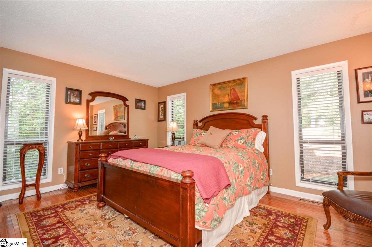33 State Rd S-23-608 Greenville, SC 29609 - Photo 13 of 34 Gallery Image 13