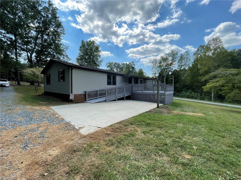 1041 Brooks Road Reidsville, NC 27320 - Photo 3 of 46 Gallery Image 3