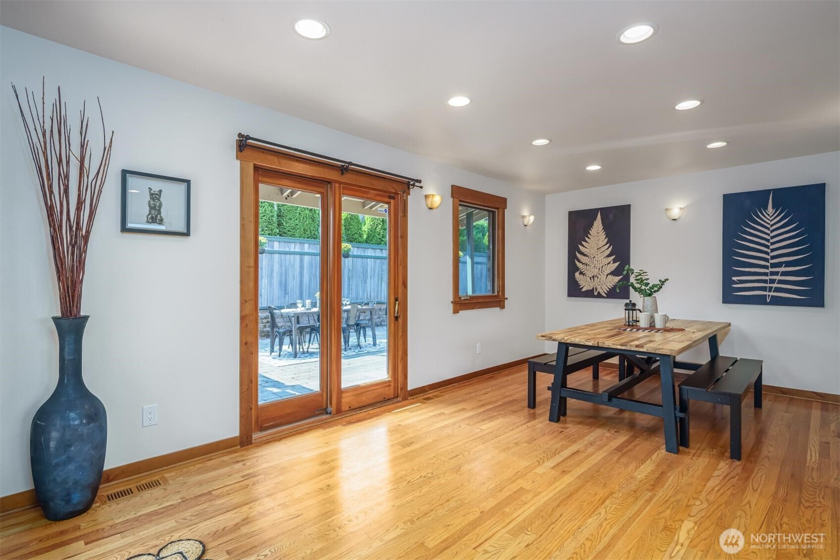 937 North 71st Street Seattle, WA 98103 - Photo 17 of 40