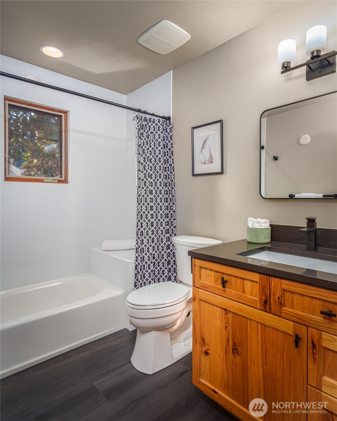 937 North 71st Street Seattle, WA 98103 - Photo 28 of 40
