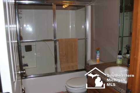 6685 Stewart Road Monroe, MI 48162 - Photo 6 of 25