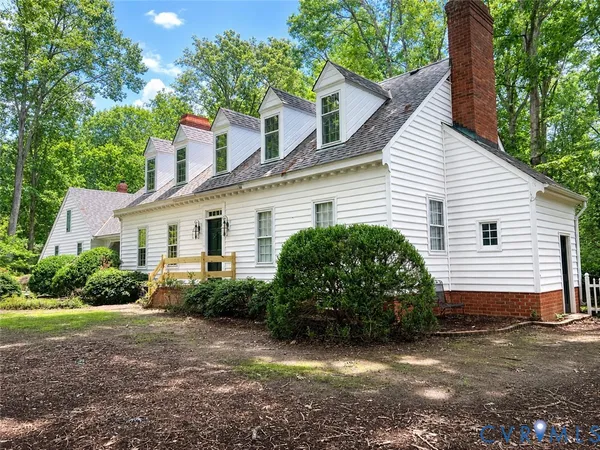 $695,000 | 12701 Old Chestnut Circle, Midlothian, VA 23112