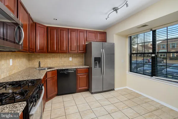 $2,450 | 51 Drewes Court, Lawrence Township, NJ 08648