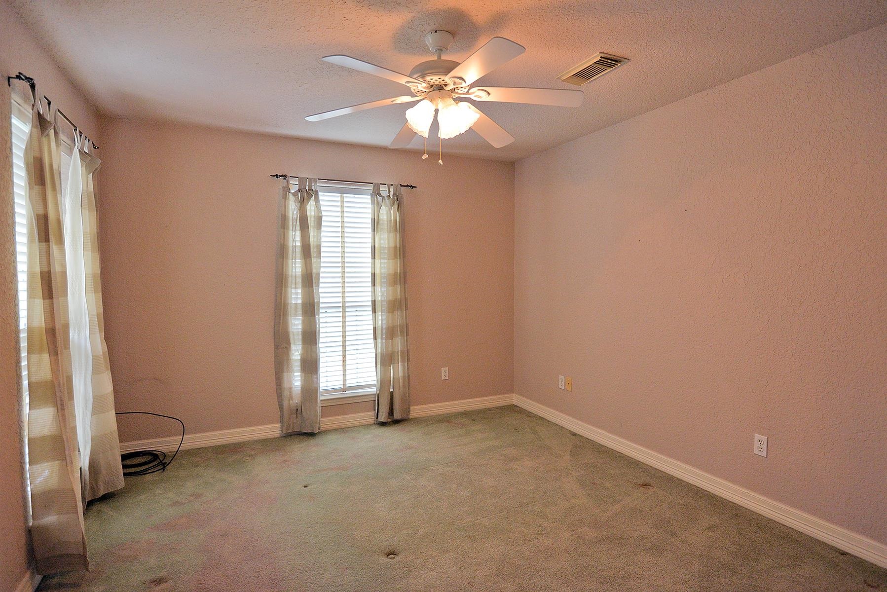 155 Greenhead Point Orange, TX 77630 - Photo 24 of 33