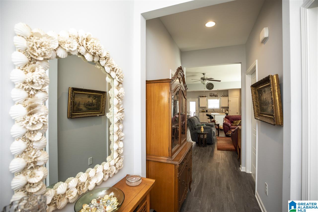 508 Shelby Farms Way Alabaster, AL 35007 - Photo 5 of 38