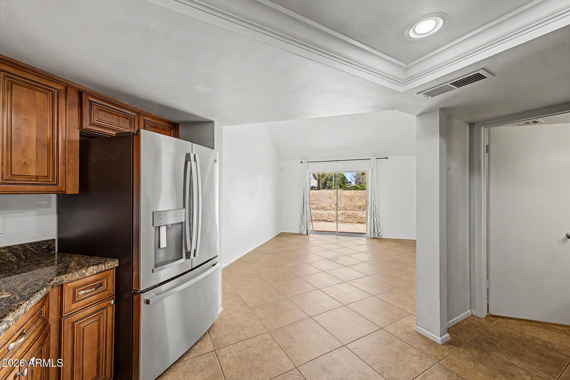 4122 West Calavar Road Phoenix, AZ 85053 - Photo 12 of 25