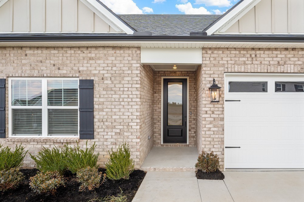 305 Glade Road Lebanon, TN 37087 - Photo 2 of 28