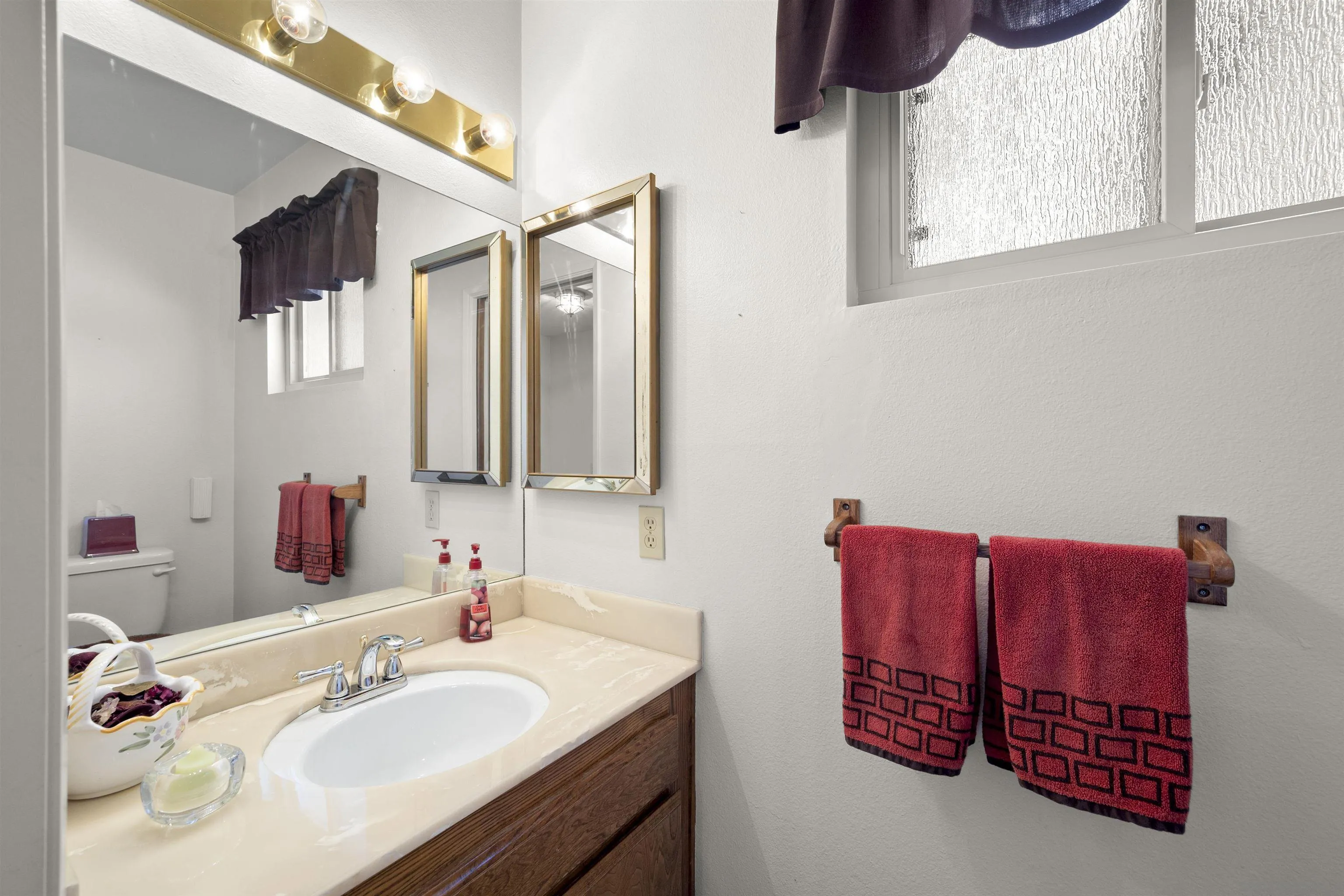 24318 Watt Road Ramona, CA 92065 - Photo 28 of 56 Gallery Image 28