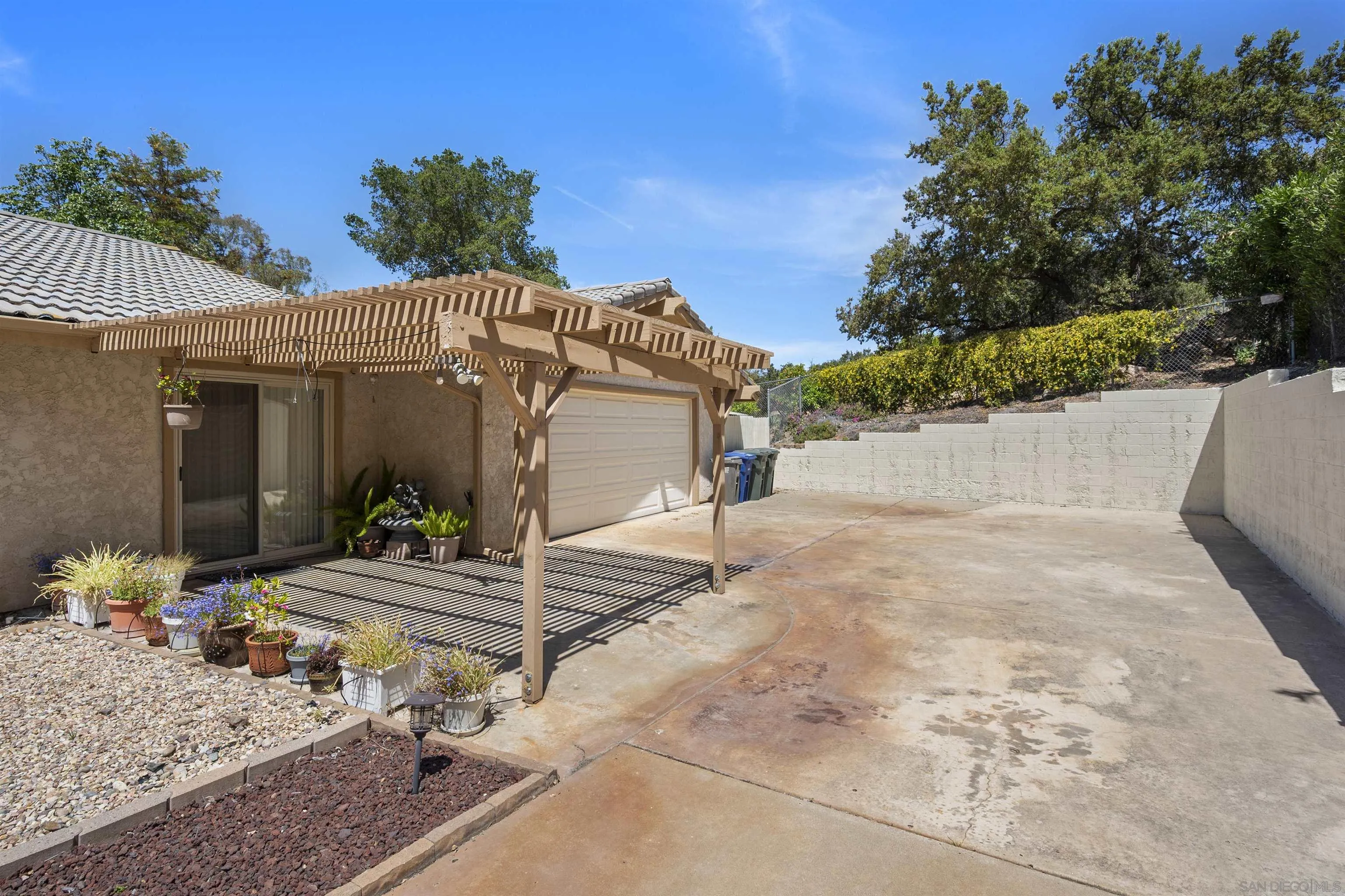 24318 Watt Road Ramona, CA 92065 - Photo 8 of 56 Gallery Image 8