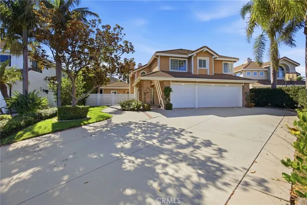 $9,250 | 733 Avenida Azor, San Clemente, CA 92673