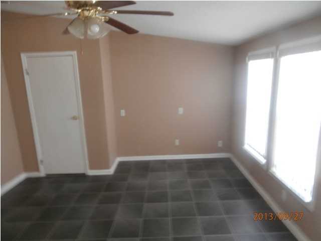 304 Happy Hollow Road Freeport, FL 32439 - Photo 7 of 15 Gallery Image 7