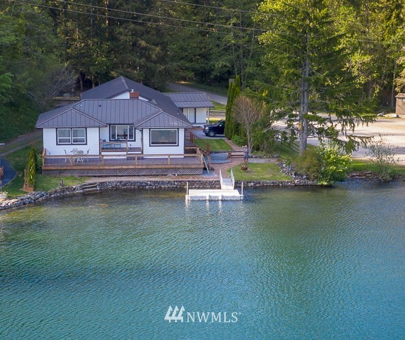 9512 Silver Lake Road Maple Falls, WA 98266 - Photo 1 of 24