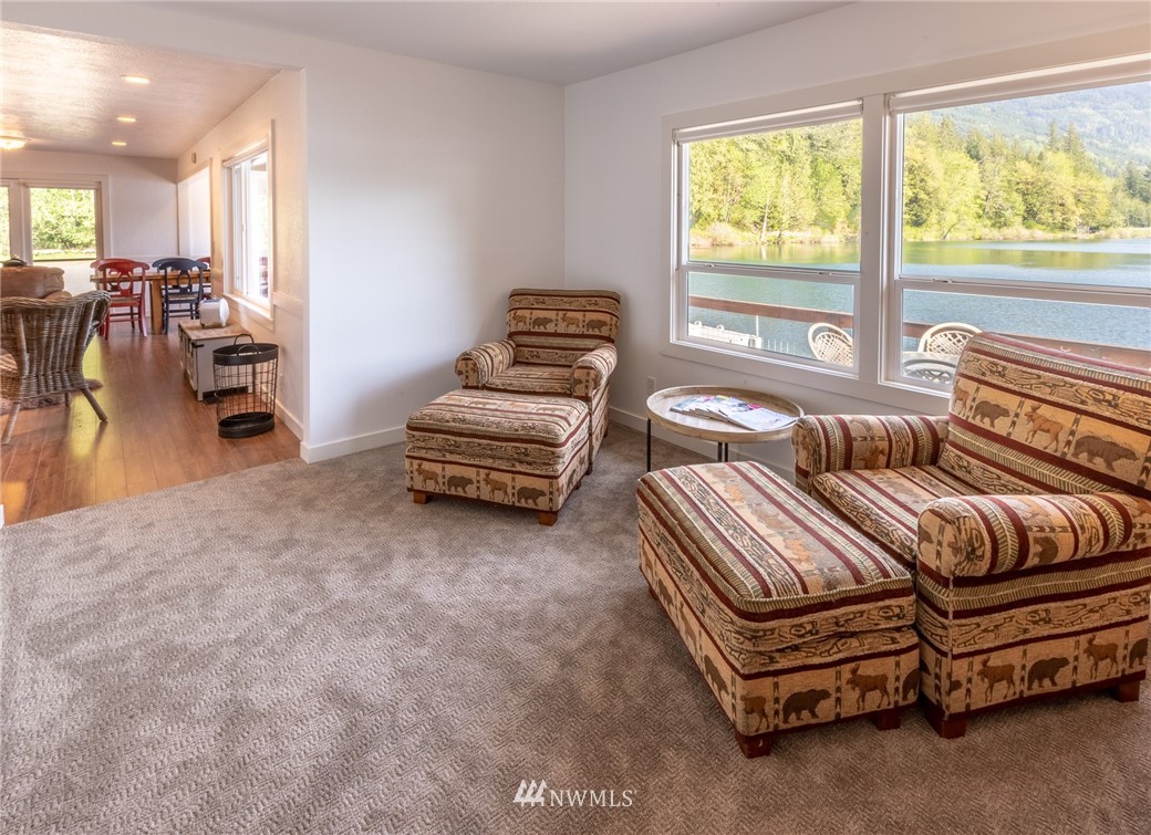 9512 Silver Lake Road Maple Falls, WA 98266 - Photo 11 of 24