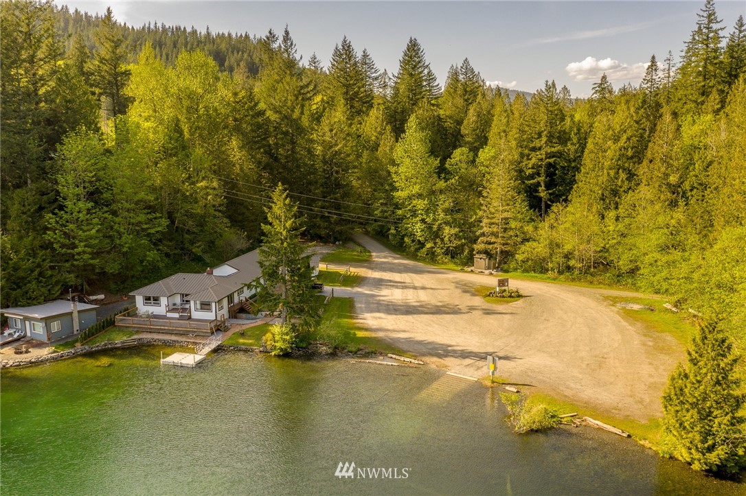 9512 Silver Lake Road Maple Falls, WA 98266 - Photo 19 of 24