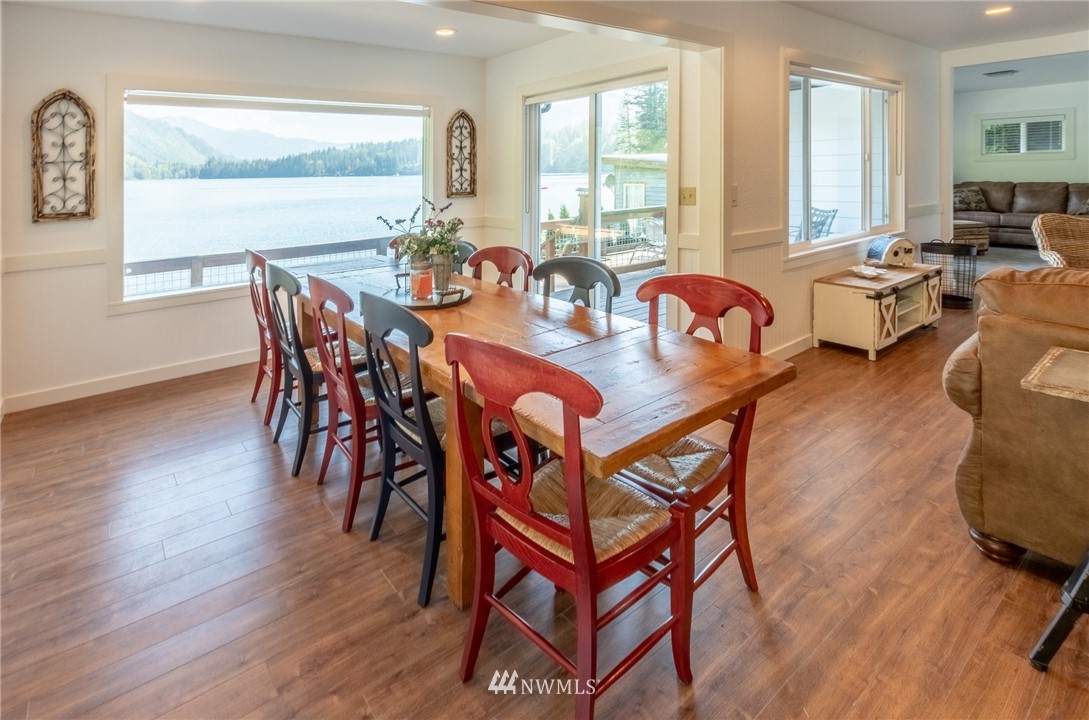 9512 Silver Lake Road Maple Falls, WA 98266 - Photo 6 of 24