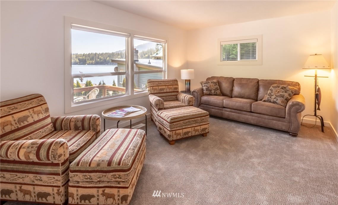 9512 Silver Lake Road Maple Falls, WA 98266 - Photo 10 of 24