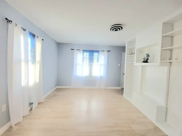 $2,000 | 1357 Morgan Street, Joliet, IL 60436