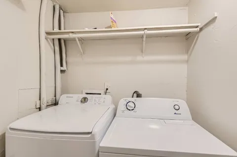 $679,000 | 1202 Loma Drive, Austin, TX 78741