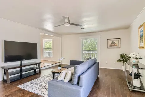 $679,000 | 1202 Loma Drive, Austin, TX 78741