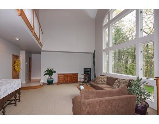 24 Woodstone Road Northborough, MA 01532 - Photo 9 of 28 Gallery Image 9