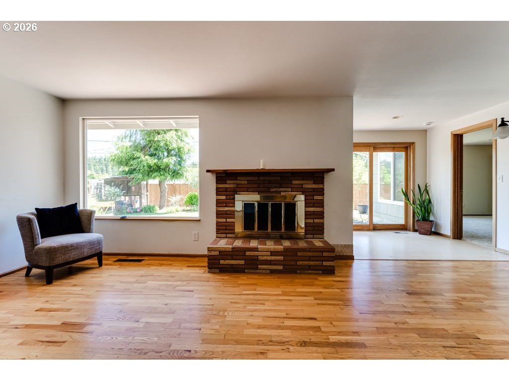 4355 Pearl Street Eugene, OR 97405 - Photo 7 of 47