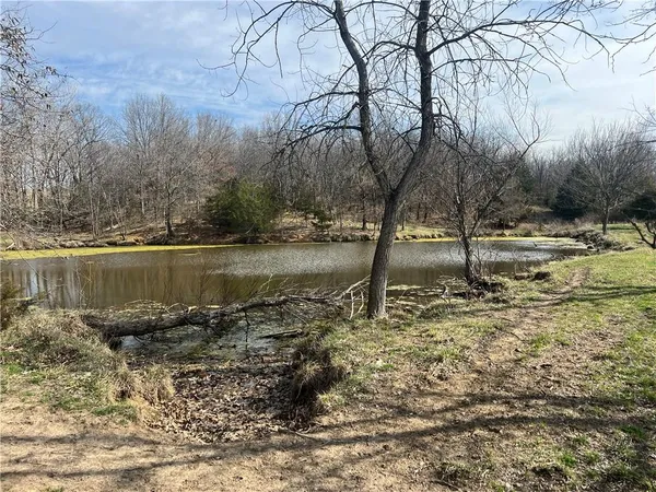 $650,000 | Petty Mill Trail, Unionville, MO 63565