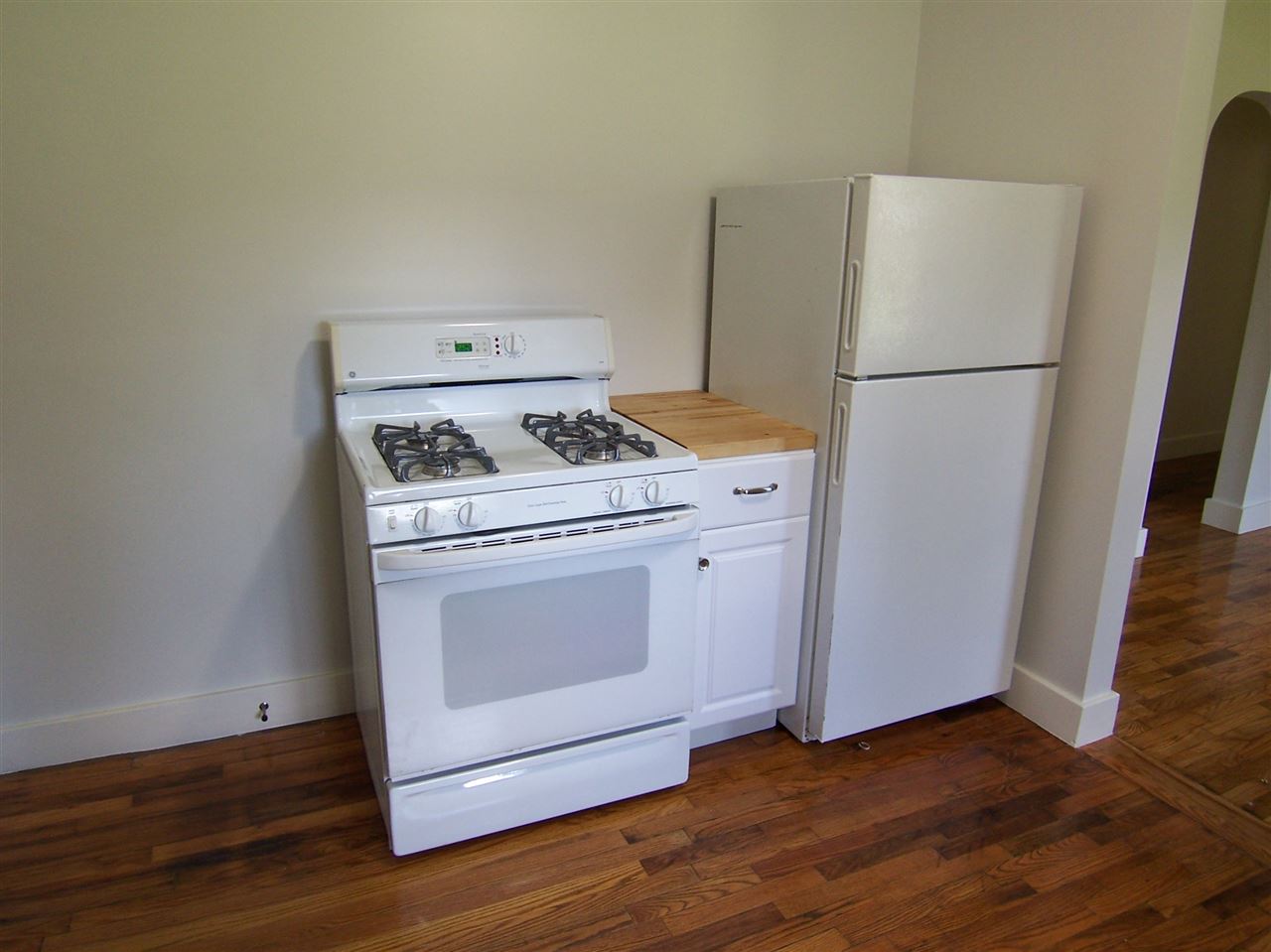 9127 North Seymour Road Flushing, MI 48433 - Photo 8 of 23 31381769-7.JPG