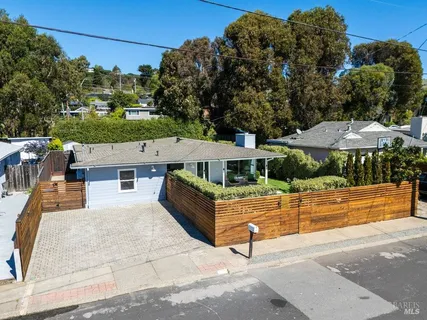 $1,598,000 | 17 Strawberry Circle, Mill Valley, CA 94941