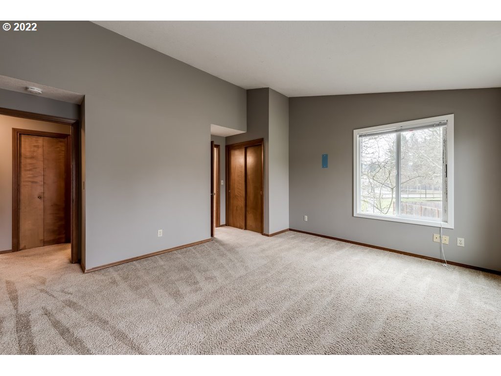 20460 Southwest Rosa Drive Beaverton, OR 97078 - Photo 15 of 30 Gallery Image 15