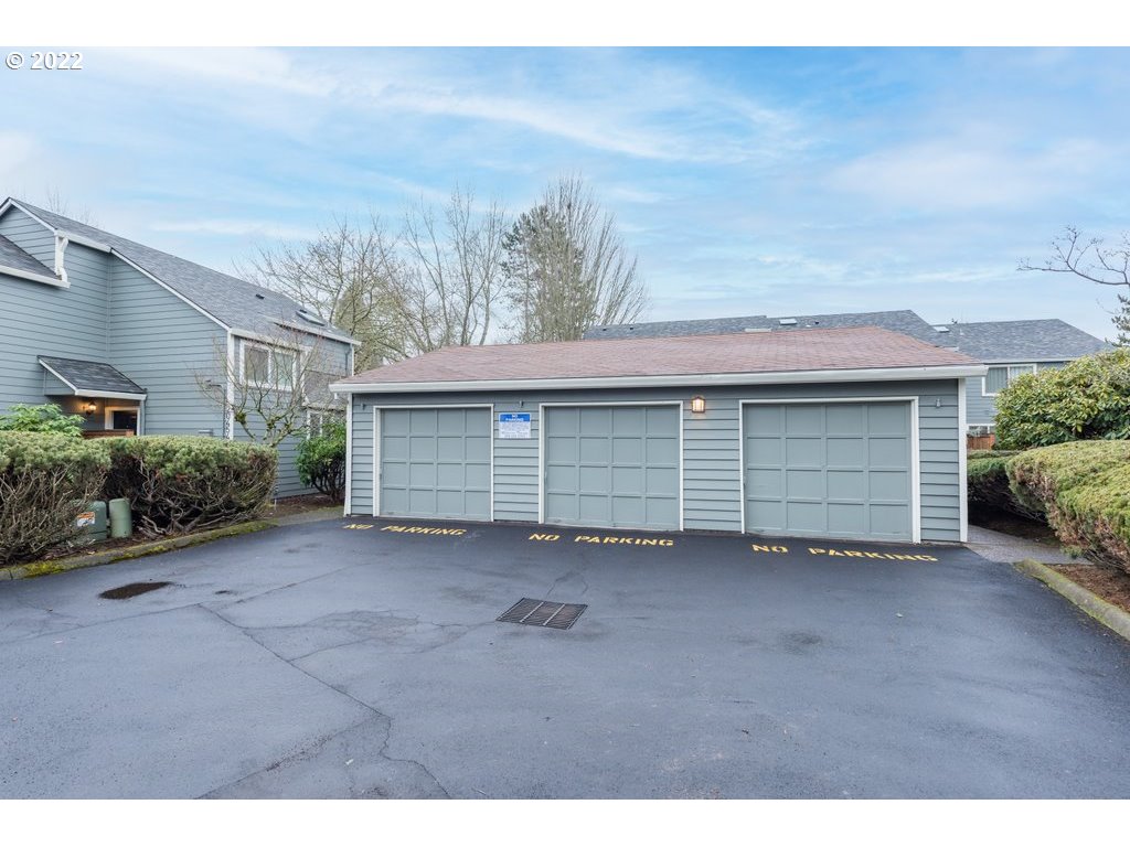 20460 Southwest Rosa Drive Beaverton, OR 97078 - Photo 28 of 30 Gallery Image 28