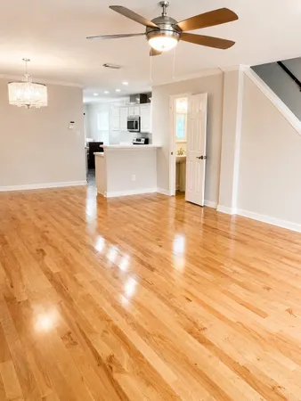 $2,300 | 1208 Andrews Street, Houston, TX 77019