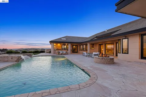 $6,500,000 | 3301 Deer Hollow Drive, Danville, CA 94506
