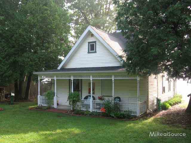 3891 Lakeshore Road Lexington, MI 48450 - Photo 1 of 24 31133973.JPG