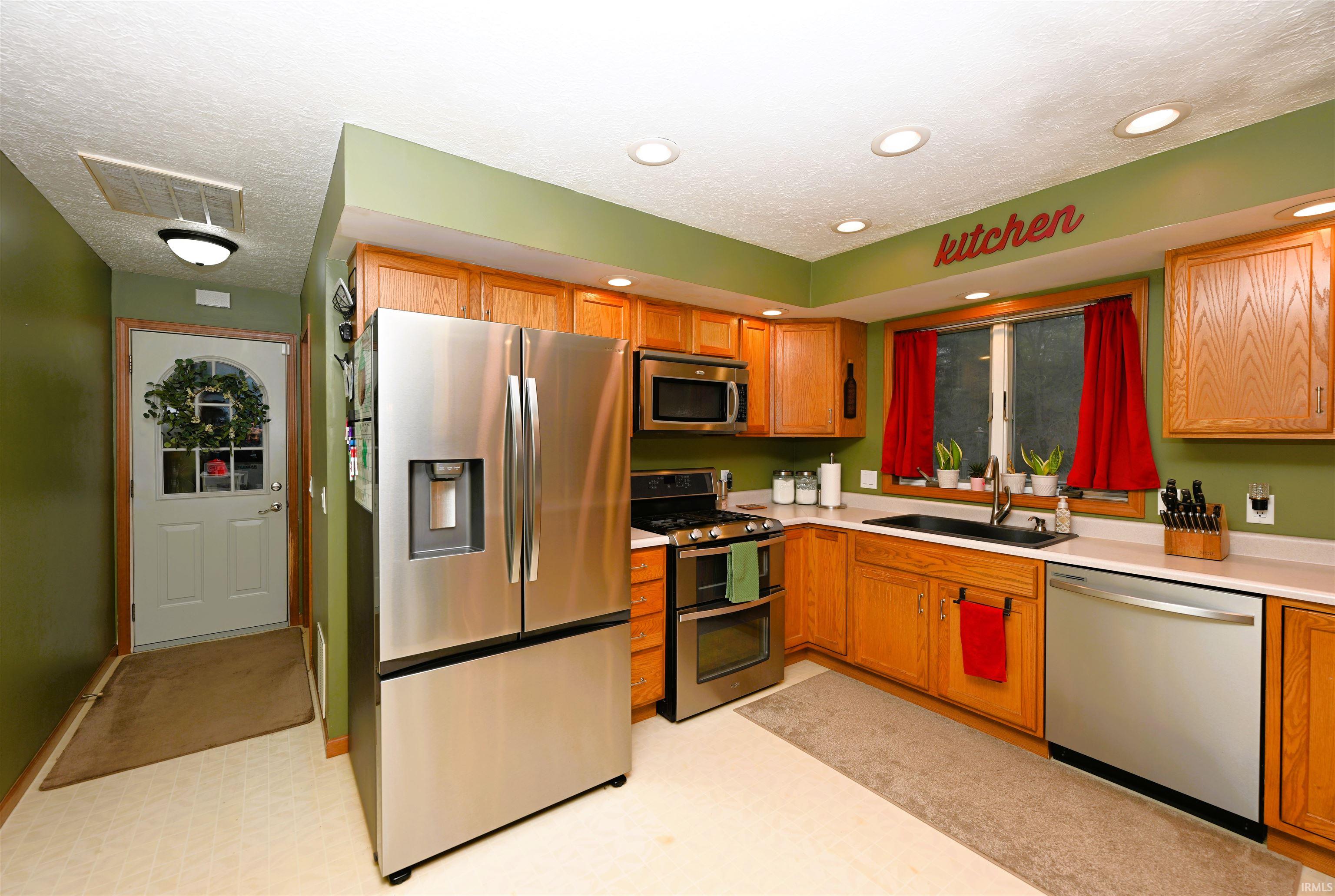 12966 Union Road Culver, IN 46511 - Photo 16 of 32