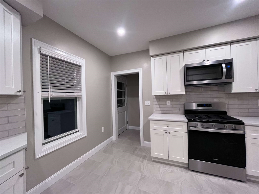 121 Highland Road, Unit 1 Somerville, MA 02144 - Photo 6 of 25