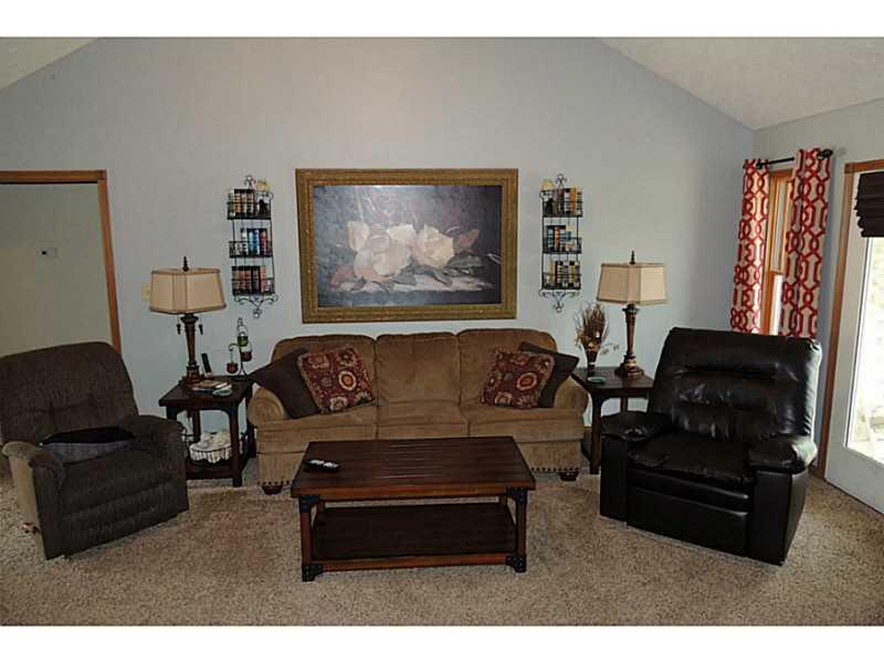 124 Gale Road Danville, IN 46122 - Photo 4 of 20 Gallery Image 4